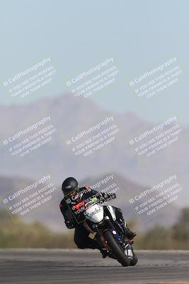 media/Oct-26-2025-Race Pace (Sun) [[c1447ca738]]/Non Verified (1st 20 Minutes of every Hour)/4-Turn 14 (1110am)/